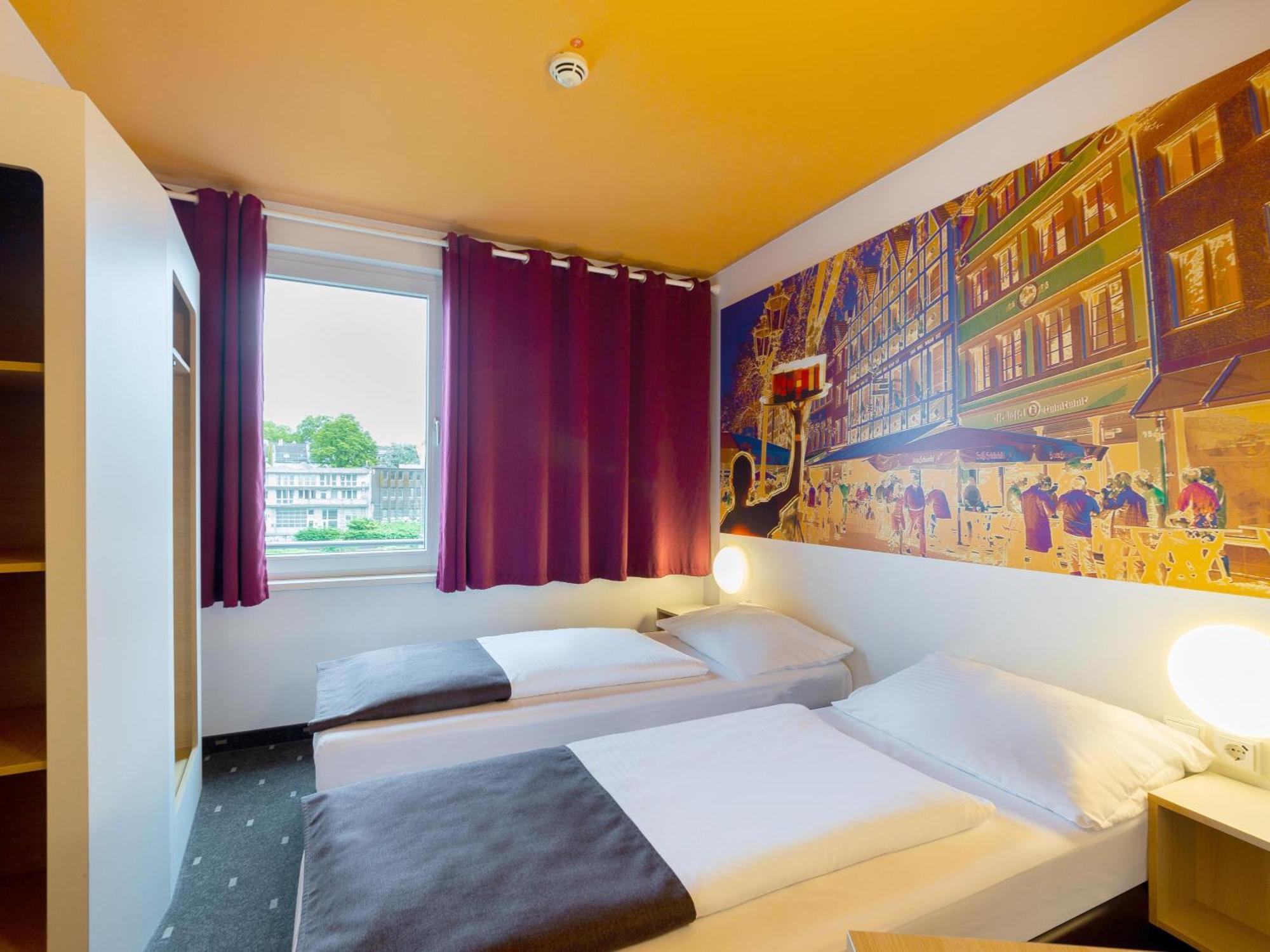 B&B Hotel Duesseldorf-City Екстериор снимка