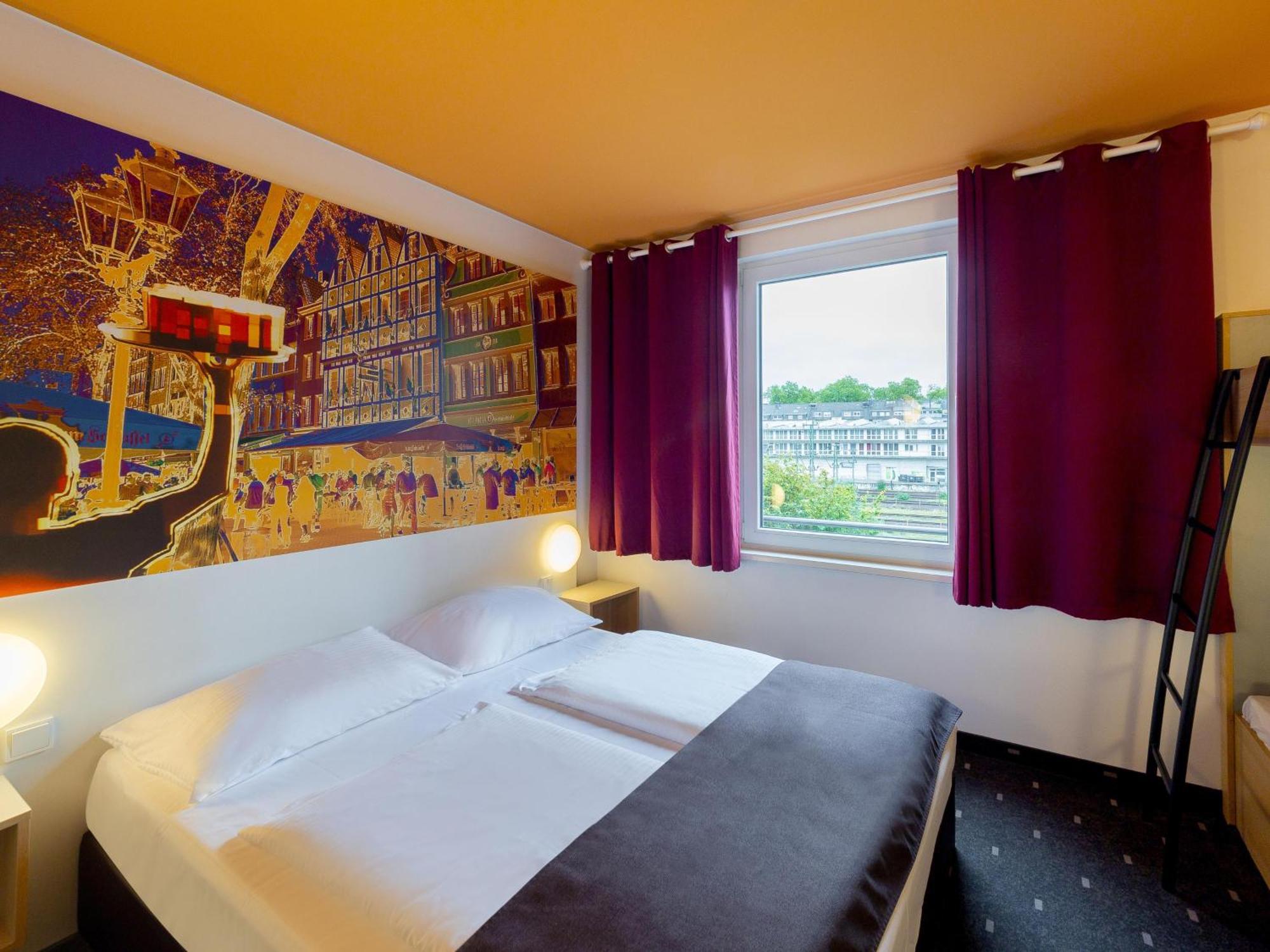 B&B Hotel Duesseldorf-City Екстериор снимка